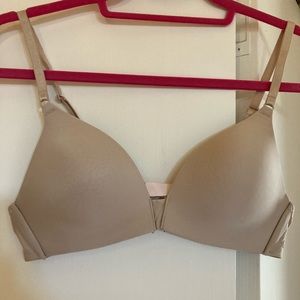 Wireless Victoria’s Secret Bra